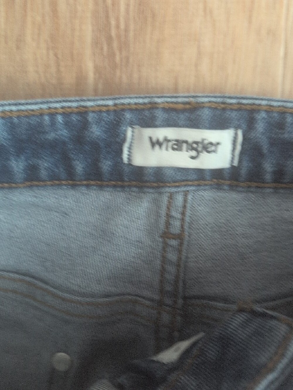 Wrangler Women's Westward High Rise Bootcut Jeans - Picture 6 of 8